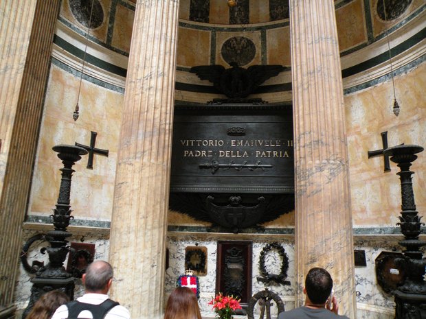  Tombe de Victor-Emannuel II, Panthéon